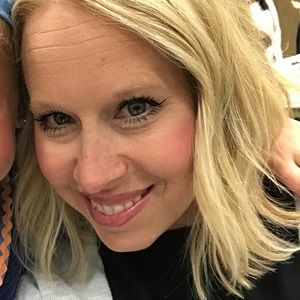 Meet your Posher, Robin